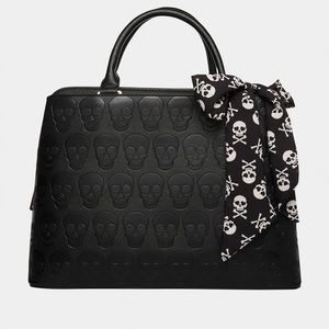 NWT Betsey Johnson Skull Handbag Black